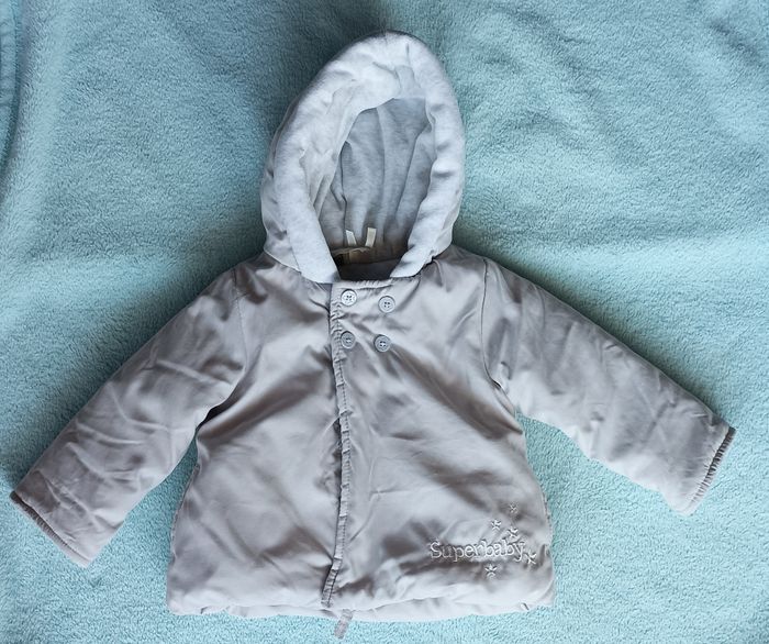 Manteau gris clair 3 mois