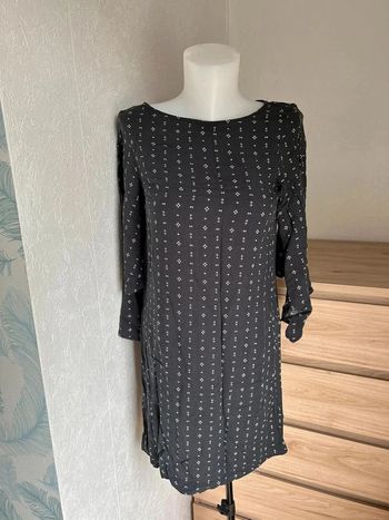 🌟 Robe élégante noire H&M 🌟