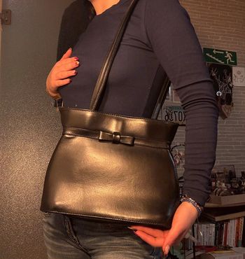 Sac avec noeud papillon