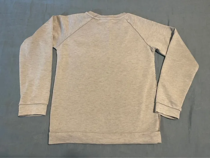 Pull Sweat gris dentelle - YD - 10/11 ans 146 cm - photo numéro 2