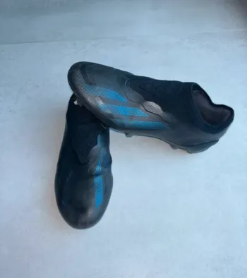 Crampons Crazyfast laceless adidas noir 39 1/3 football