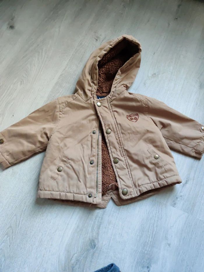 Lot 9 mois manteau+ pantalon velours - photo numéro 3