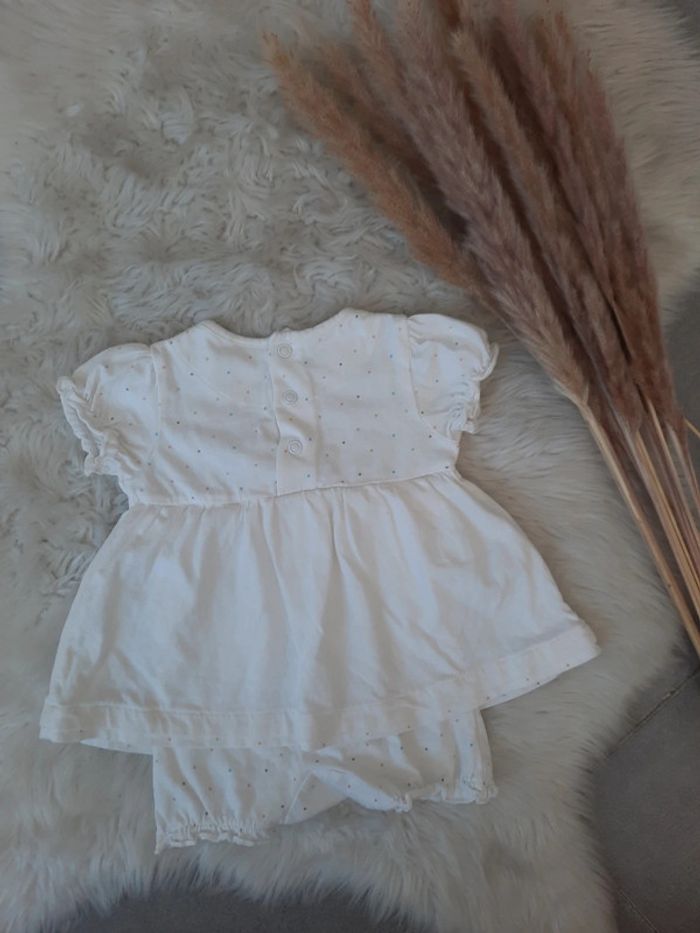 Robe barboteuse intégrée 6 mois - photo numéro 3