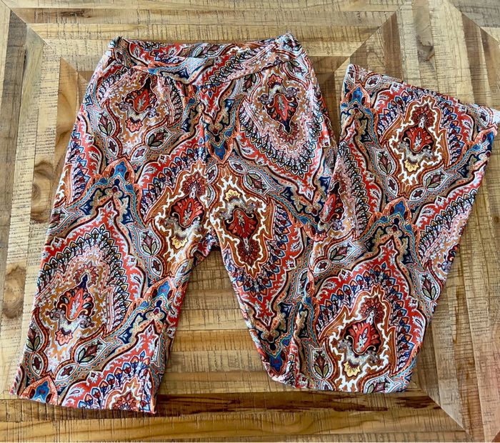 Pantalon à motifs