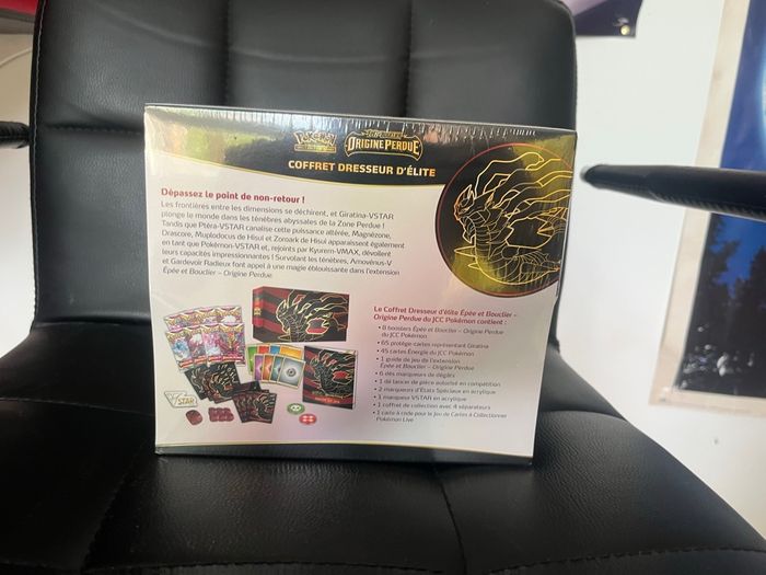 ETB origine perdue giratina Pokémon - photo numéro 1