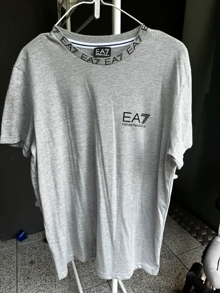 T shirt - photo numéro 2