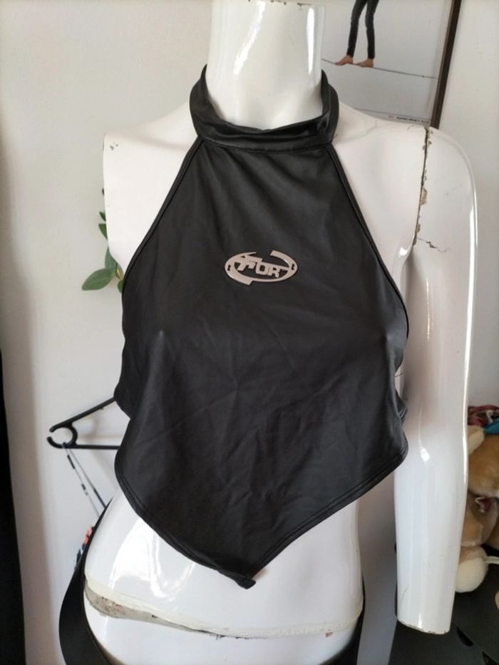 Top dos nu taille 40/42 - photo numéro 4