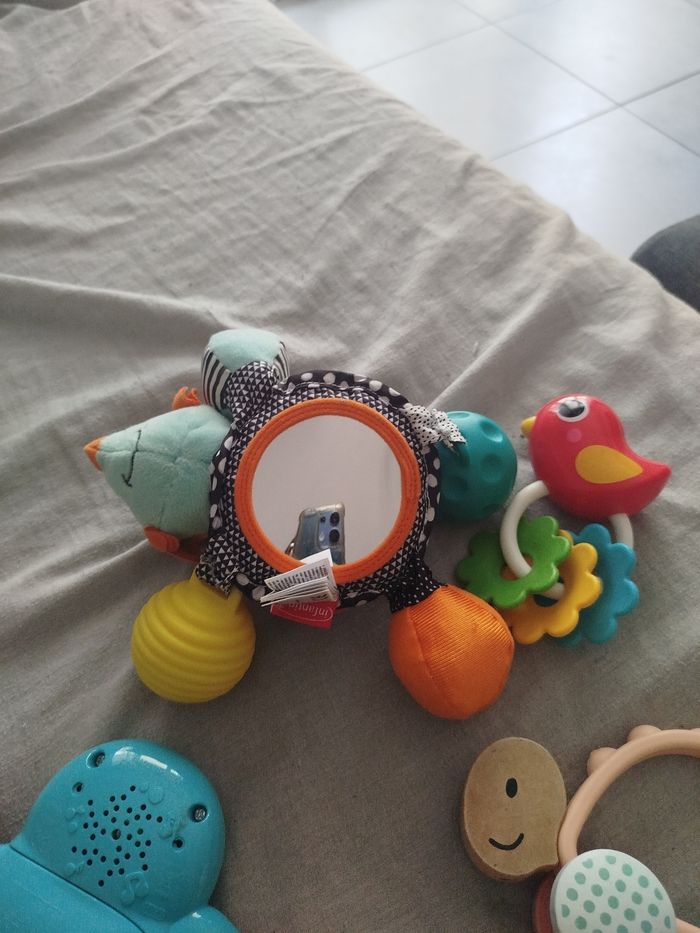 Lot de jouets - photo numéro 4