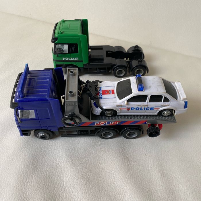 3 véhicules camions voiture à frictions police - photo numéro 3