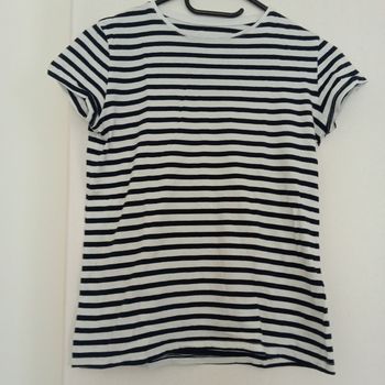 Tee shirt fille taille 12 ans