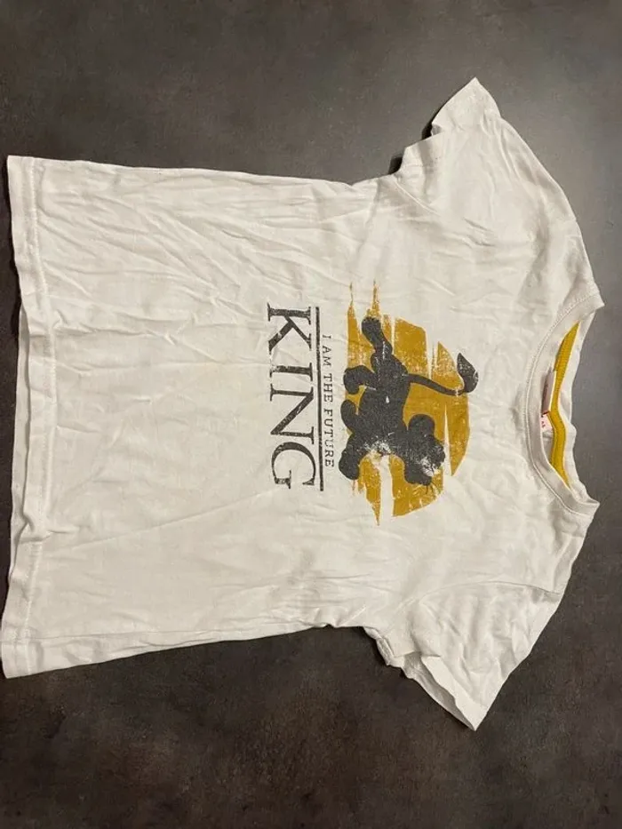 Lot T-Shirt manche courte . Taille 4 ans - photo numéro 5