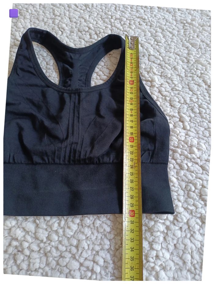 Brassière sport noire – Taille XS - photo numéro 4