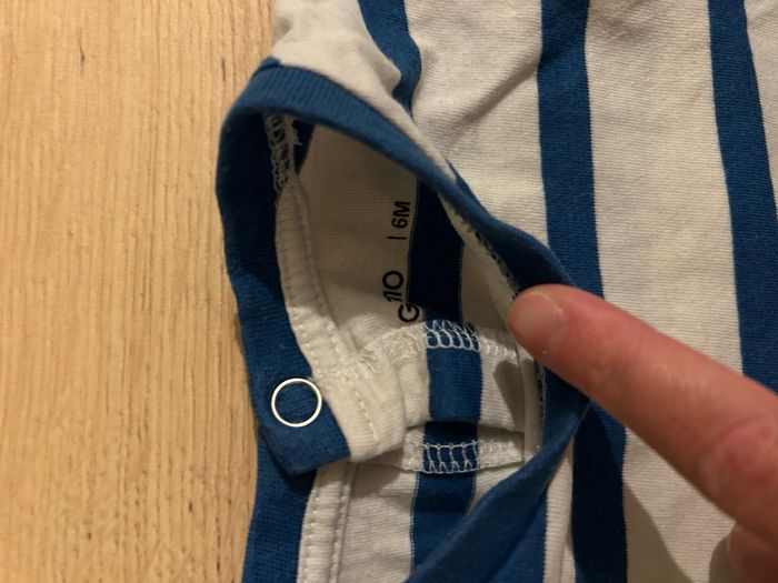 Lot 4 hauts + ensemble été - photo numéro 9