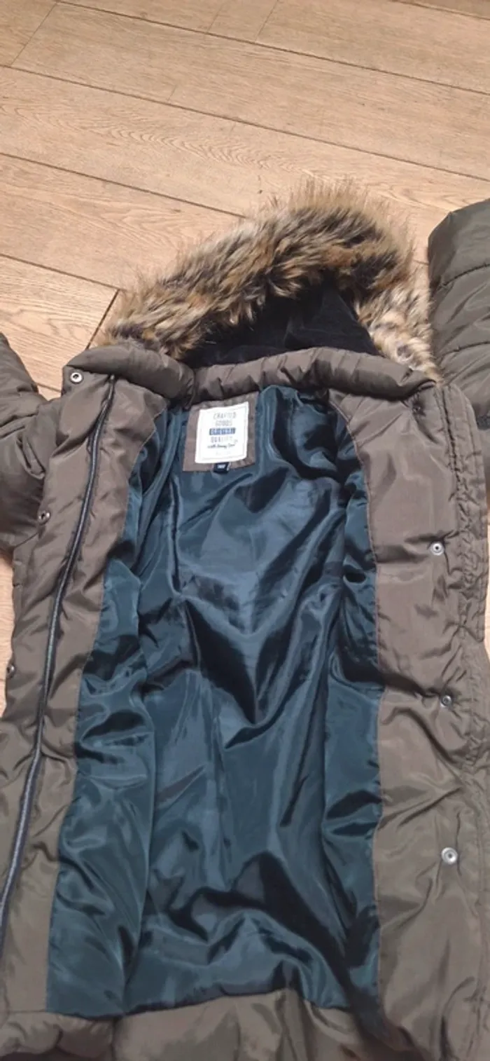 Beau manteau bien chaud avec capuche - photo numéro 2