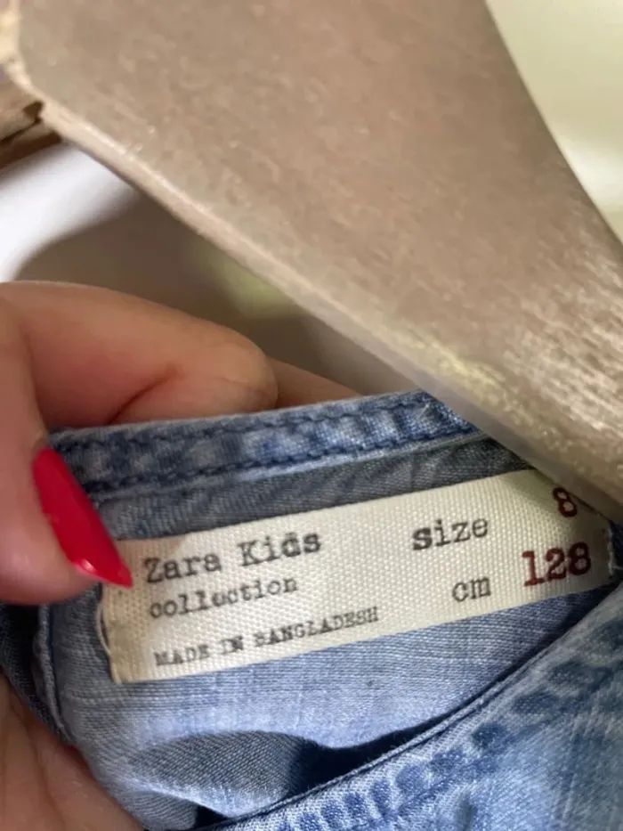 Robe fille Zara en coton avec broderies taille 8 ans - photo numéro 7