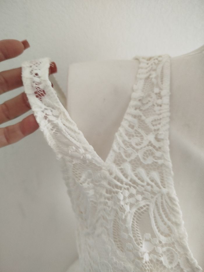 #kytie38femme. Robe en dentelle taille 38/40 - photo numéro 2