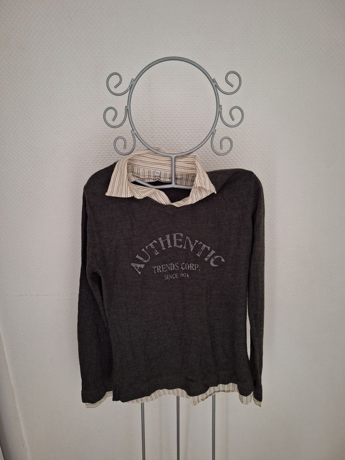 Pull mixte avec chemise intégrée taille 12 ans