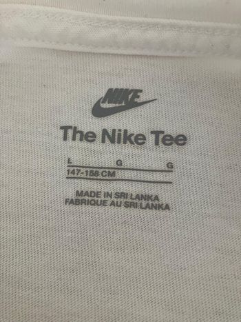 T-shirt nike enfant taille L