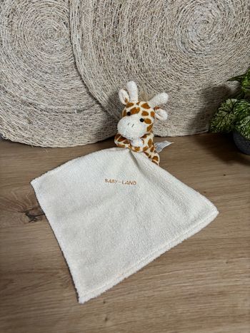 Doudou girafe mouchoir baby land 