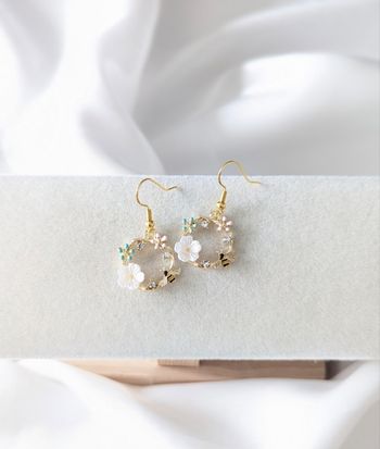 Boucles d'oreilles fleurs abeilles