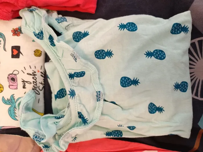Lots de t shirt fille 3 ans très bon état. - photo numéro 4