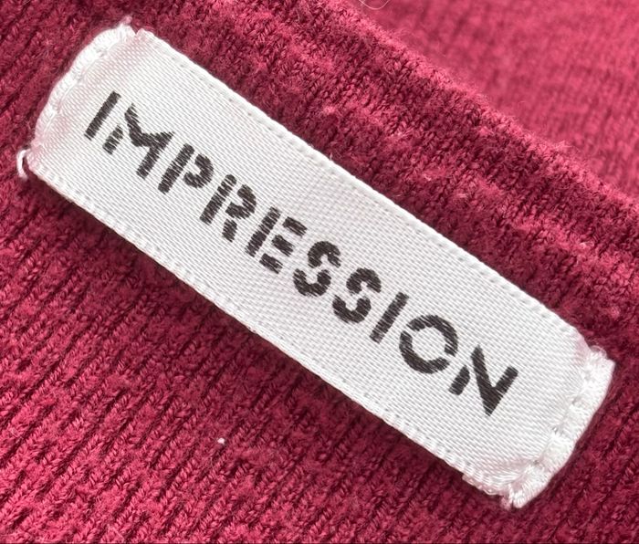 Pull fin bordeaux à découpes 💮Taille 36 - Impression - photo numéro 4