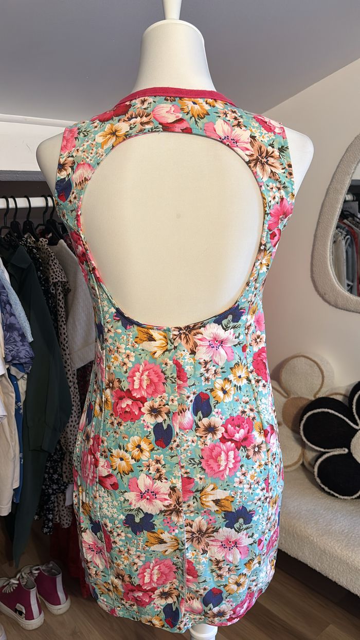 Robe droite fleuries dos nu Fee Red T36/38 - photo numéro 3