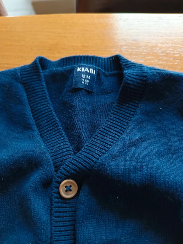 Lot 12 mois gilets - photo numéro 4