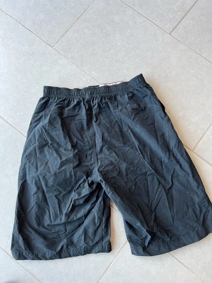 Short - photo numéro 3