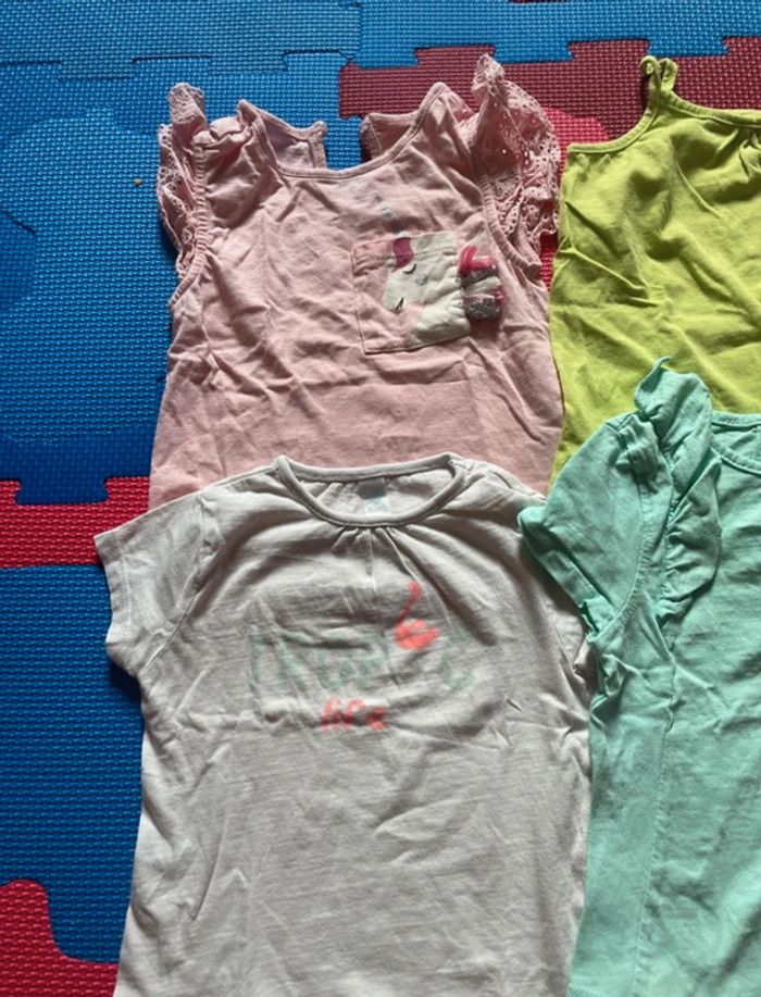 Lot Tee shirt 18 mois - photo numéro 2