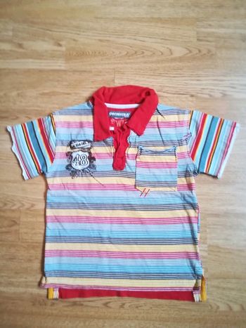 T-shirt polo