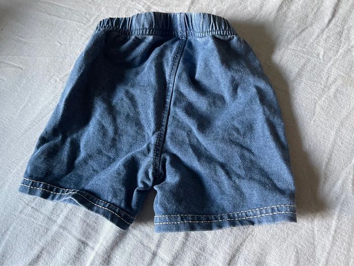 Short 6 mois - photo numéro 2