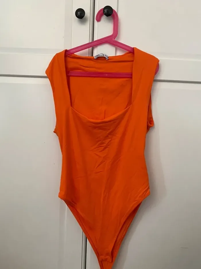 Body Zara orange taille M - photo numéro 3