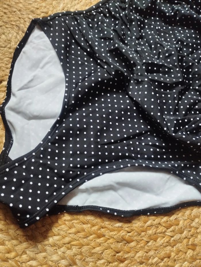 Maillot de bain pin UP noir à pois 42/44 - photo numéro 2