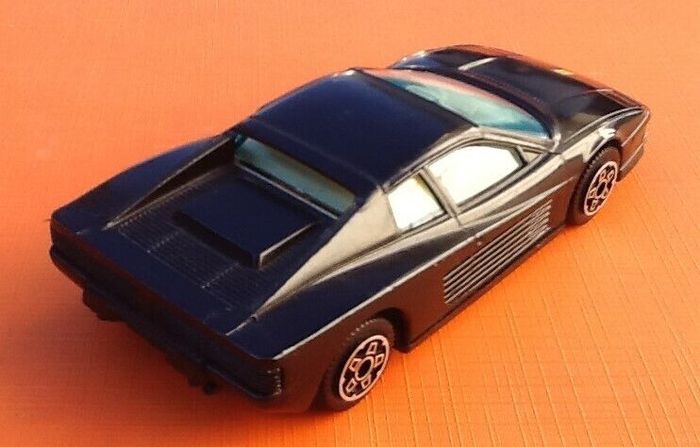 Voiture miniature Ferrari Testarossa - photo numéro 3