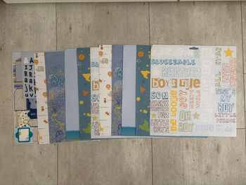 Lot de feuilles pour scrapbooking lot 10