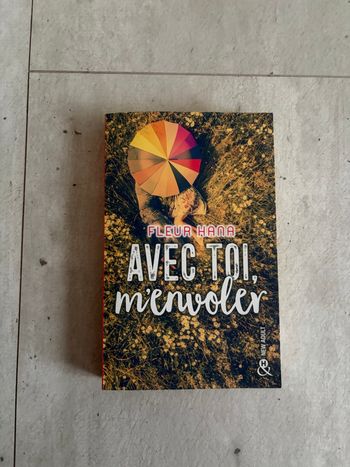 Avec toi m’envoler de Fleur Hana