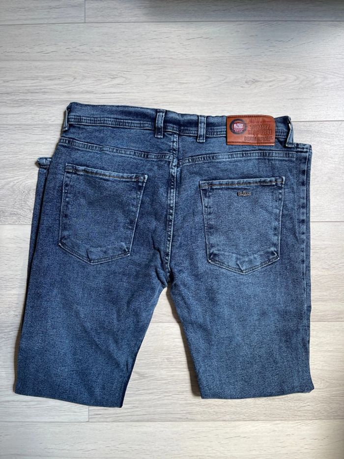 Jean Tommy Hilfiger - photo numéro 10