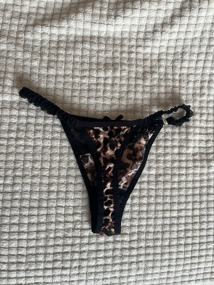 String - photo numéro 2