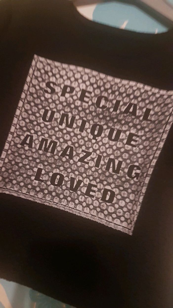 Haut noir et blanc - photo numéro 2