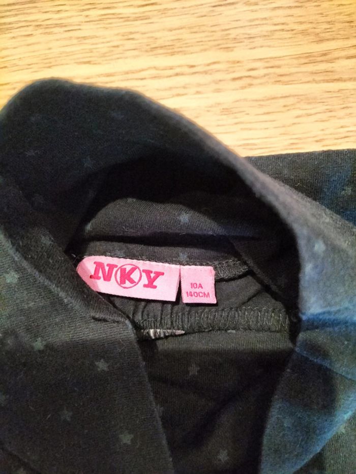 Tee-shirt noir étoiles - NKY - 10 ans - photo numéro 3