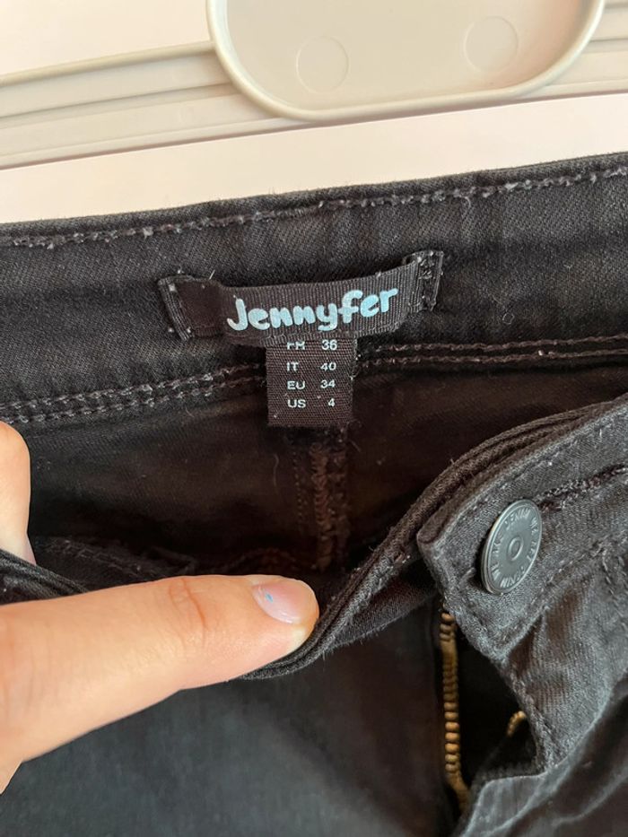 Jean déchiré - photo numéro 3