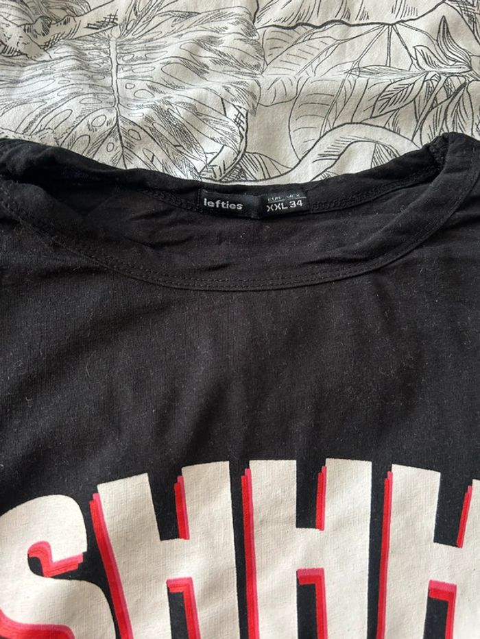 Tee-shirts noir - photo numéro 2