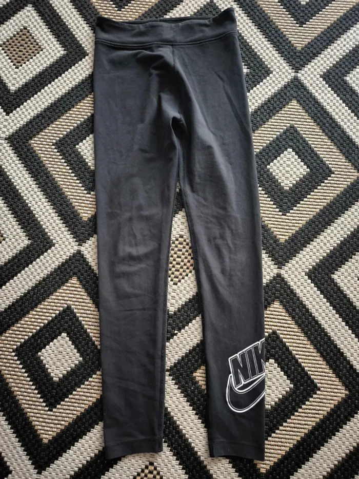 Legging Nike Junior – Taille XL (13-15 ans)