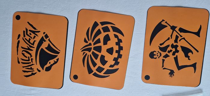 Halloween : pochoirs réutilisables + gouache - Etat neuf - photo numéro 3