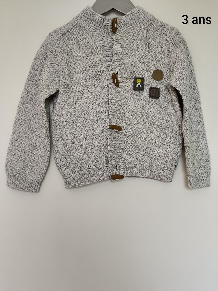 Lot vêtements garçon taille 3/4/5 ans - photo numéro 9