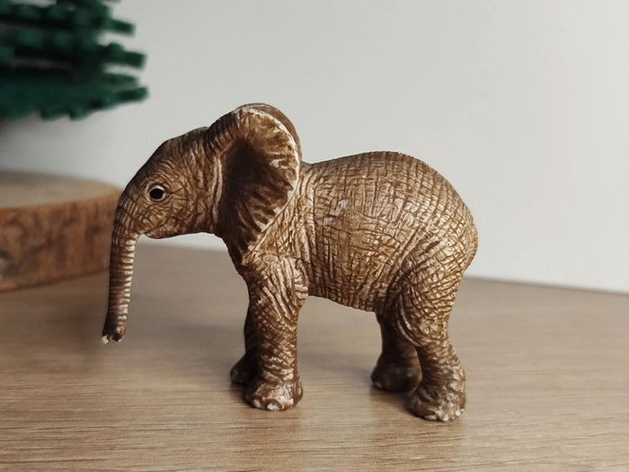 Figurine éléphanteau schleich Animal d'Afrique - photo numéro 3