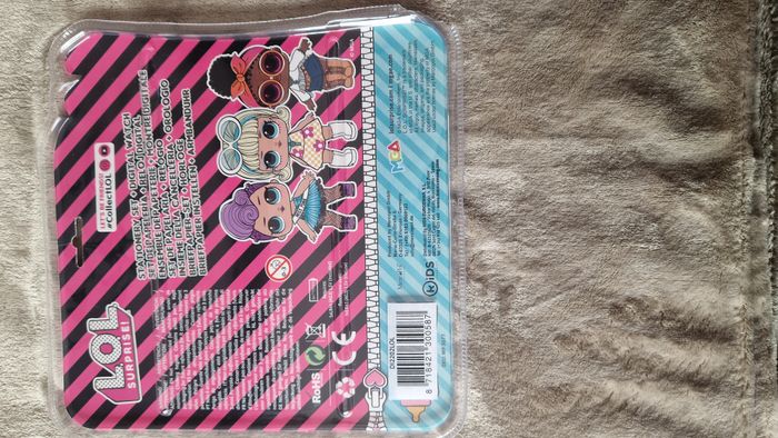 ensemble lol surprise - photo numéro 3