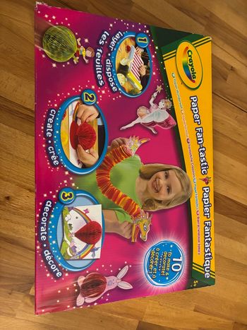 Lit créatif dessin crayola