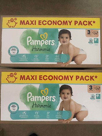 Lot de 2 cartons de couches taille 3 Pampers harmonie